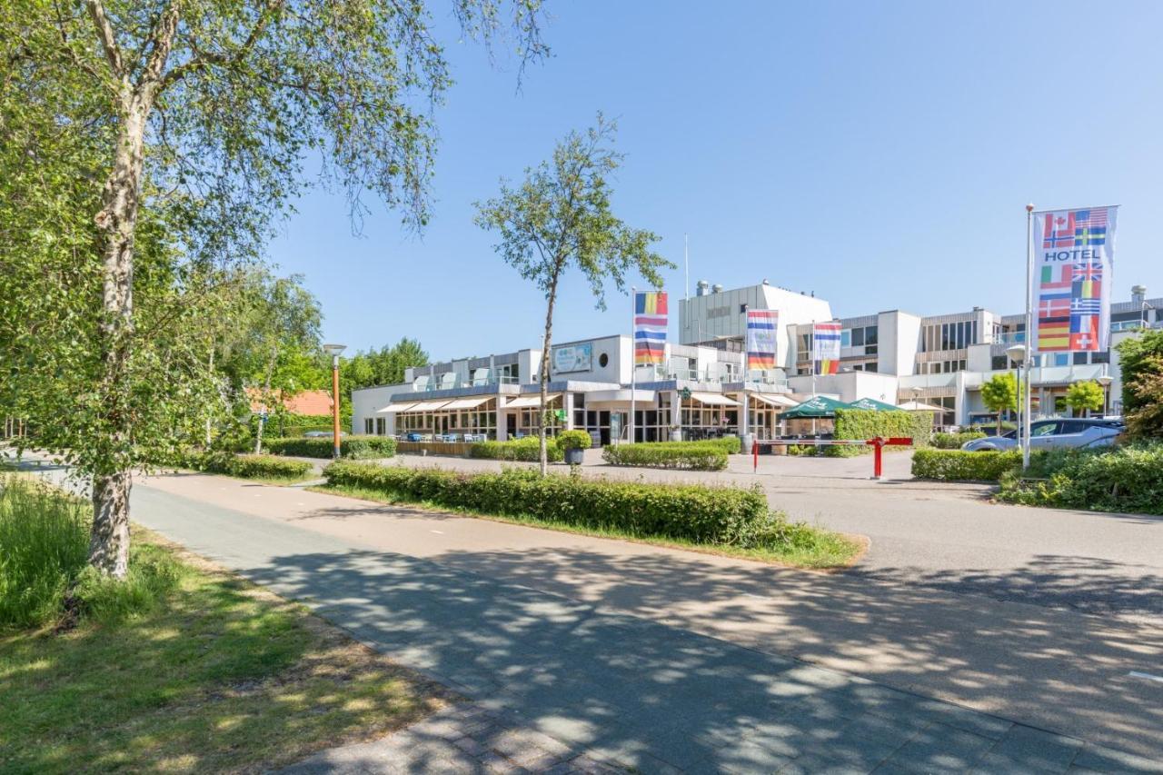 Strandhotel Bos En Duin Oostkapelle Exterior photo